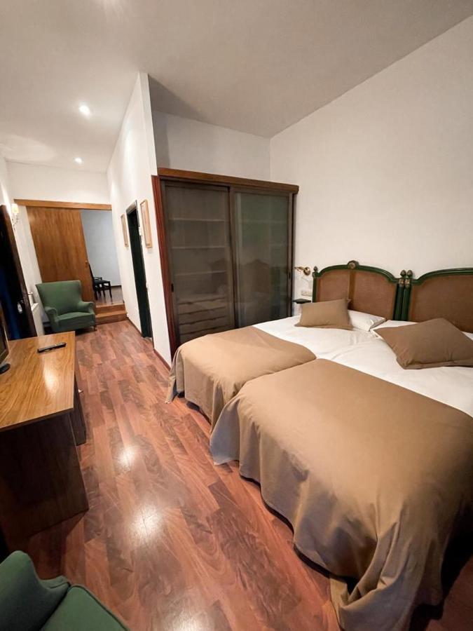 Hotel Amoretes La Molina  Exterior photo