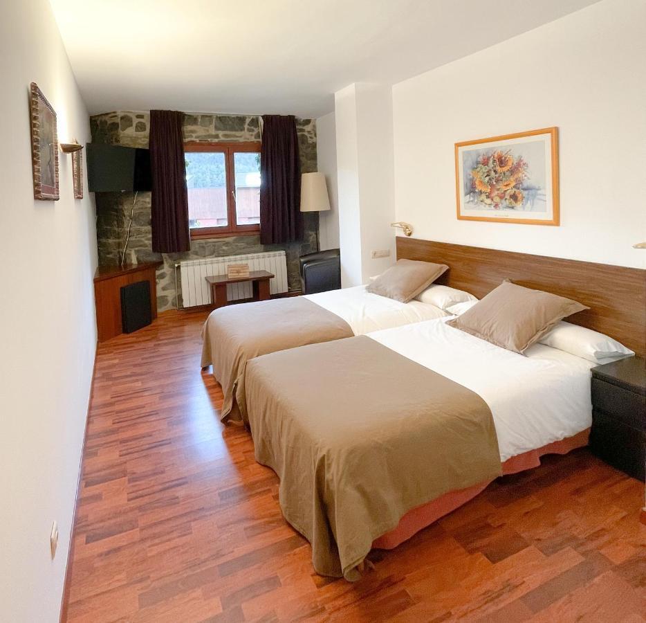 Hotel Amoretes La Molina  Exterior photo